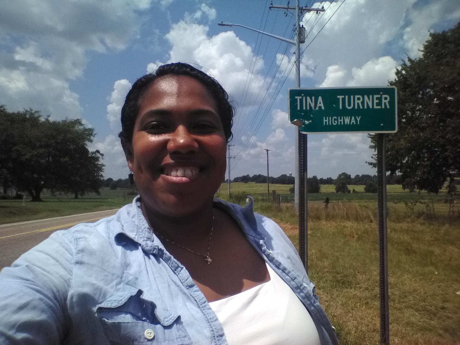 2018 TN Brownsville Tina Turner Hwy Shay